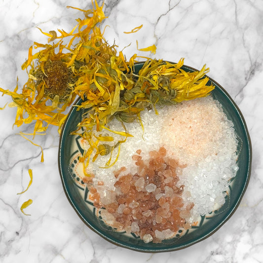 Sea Salt, Epsom Salt, Pink Himalayan Salt, Fragrance, Dry Calendula Flowers.
