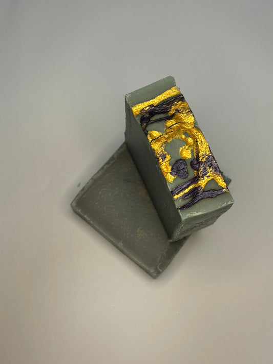 lavender sandalwood soap with gold top